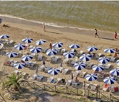 بيت للعطل Villaggio Costa Ripa *