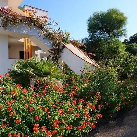 Villaggio Costa Ripa * Rodi Garganico