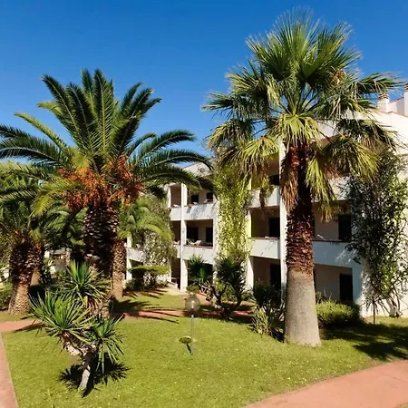 Aparthotel Villaggio Costa Ripa 3*