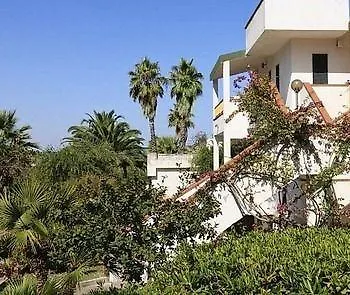 Дом отдыха Villaggio Costa Ripa Роди-Гарганико