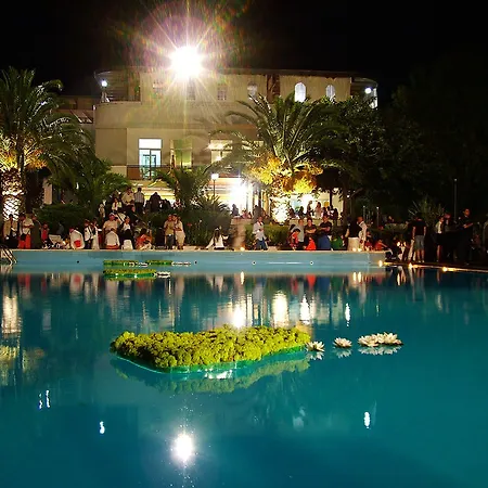 Aparthotel Villaggio Costa Ripa 3*