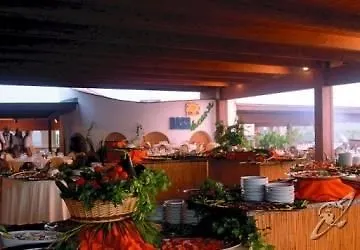 Villaggio Costa Ripa Дом отдыха Роди-Гарганико