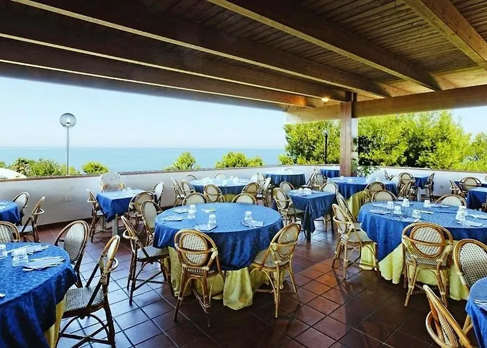 Villaggio Costa Ripa Rodi Garganico